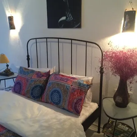Atli Han Alacati Bed and Breakfast *