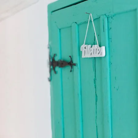 Atli Han Alacati Bed and Breakfast *