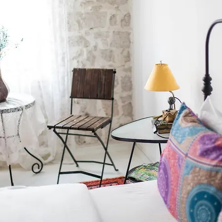 Bed and Breakfast Atli Han Alacati